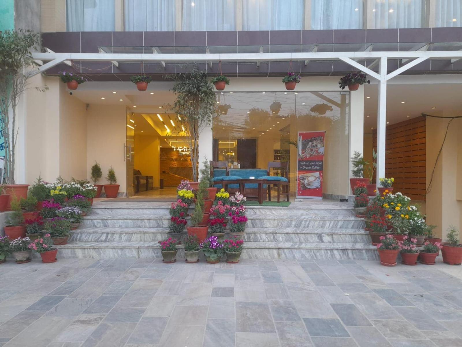 קטמנדו Apex Business Hotel - Airport מראה חיצוני תמונה