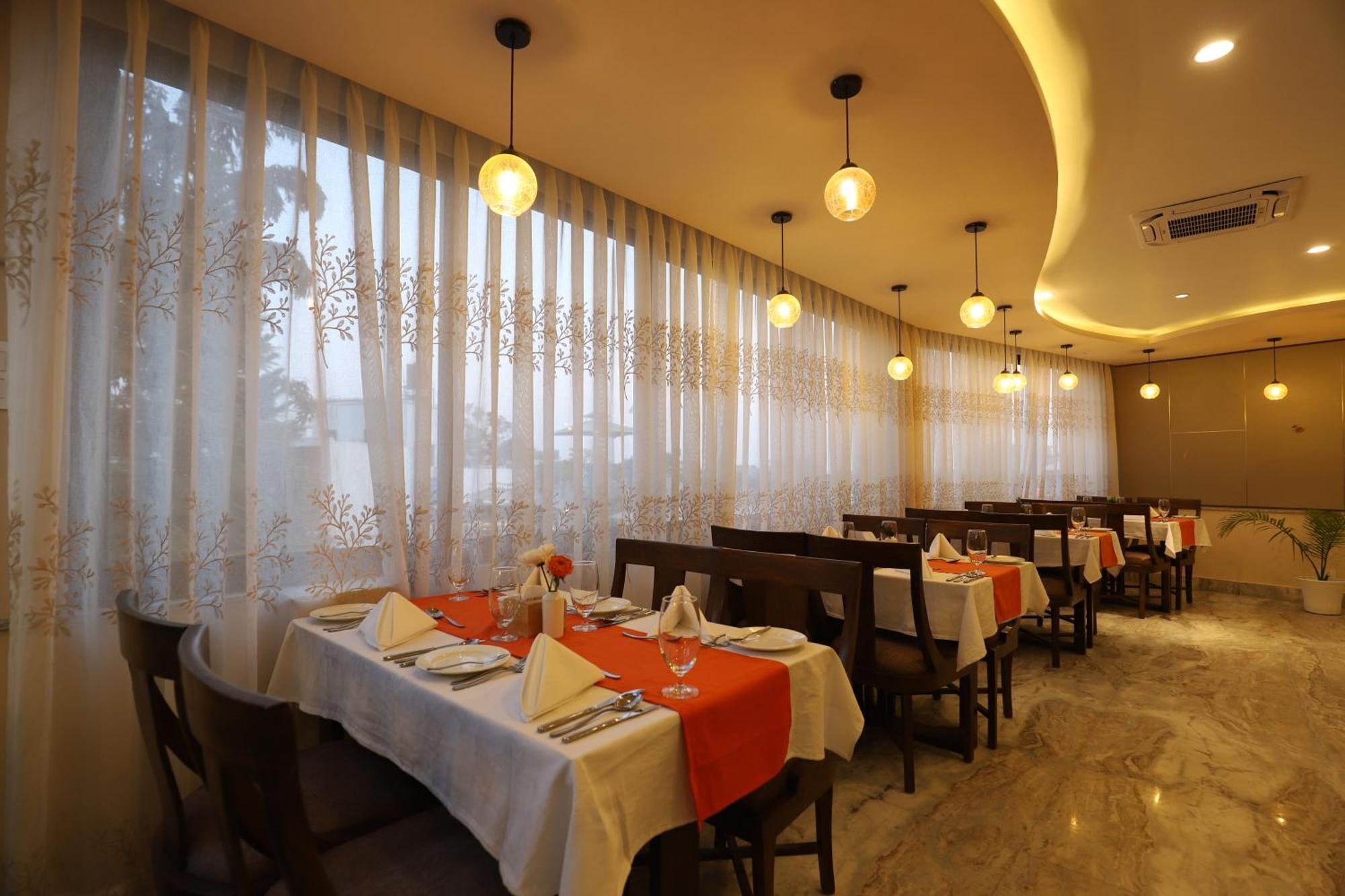 קטמנדו Apex Business Hotel - Airport מראה חיצוני תמונה
